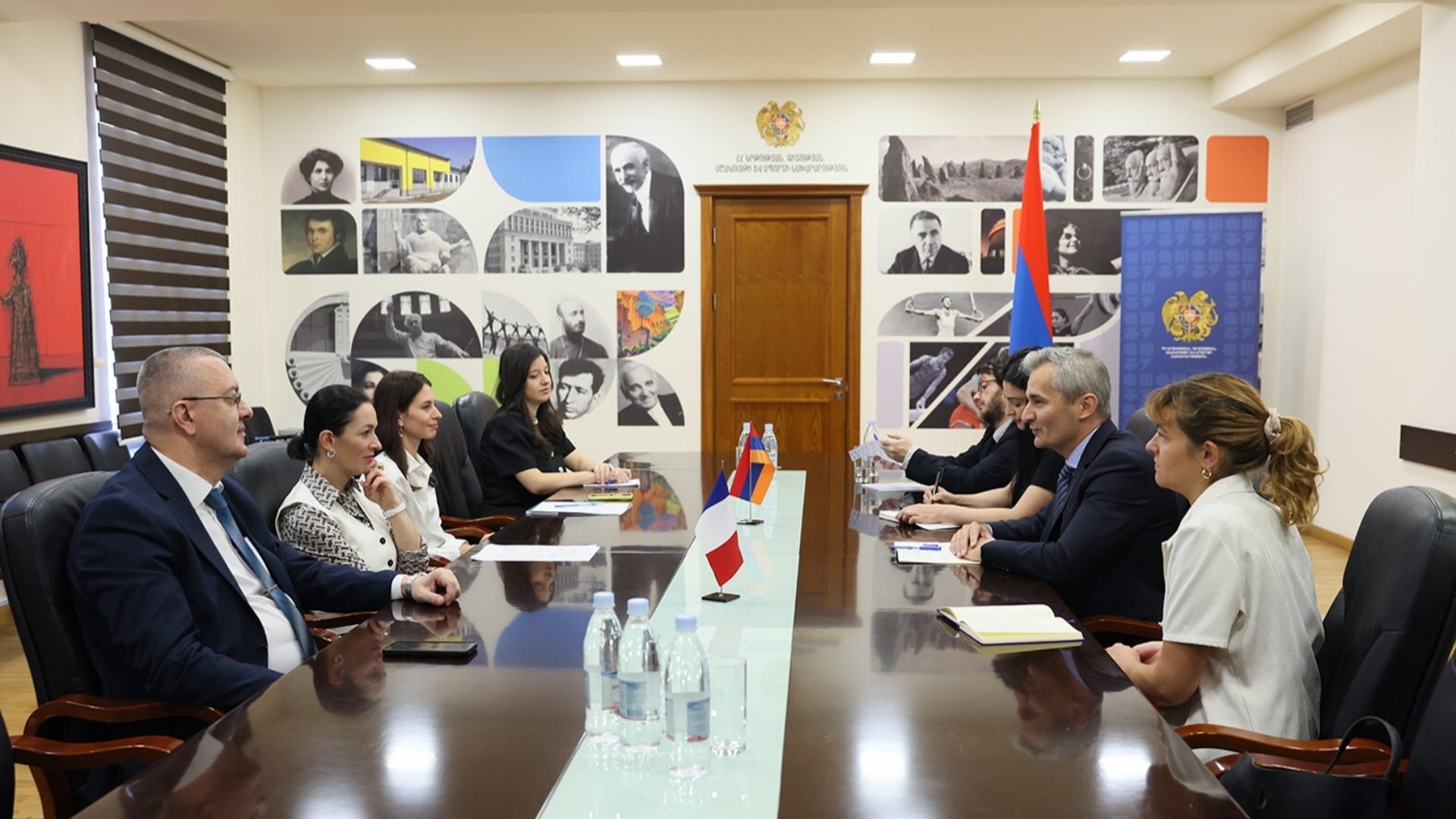 Ժաննա Անդրեասյանն ու Ժիլ Բոննեն քննարկել են ՀՖՀ-ի զարգացման ուղղությունները