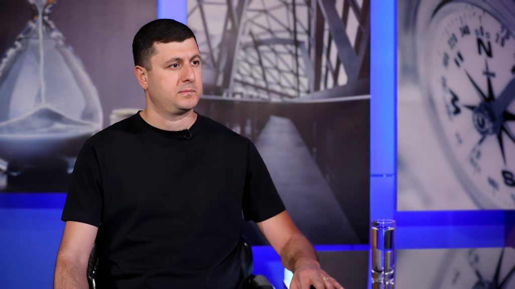 Тигран Абраамян: внутриполитические проблемы власти будут решать насилием и давлением