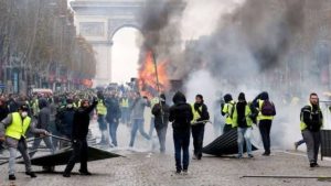 В Париже из-за ожидаемых протестов закроют 40 станций метро