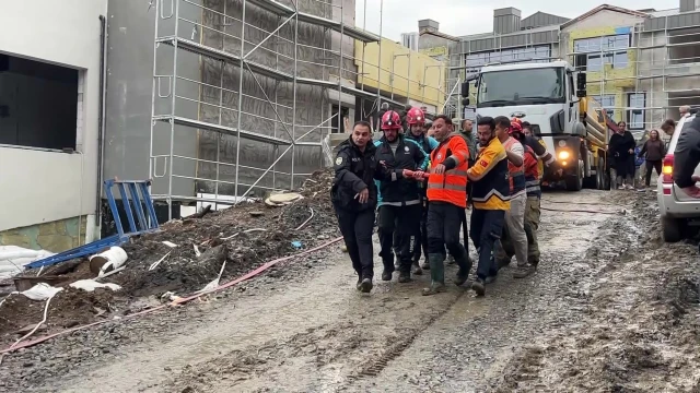 Число погибших из-за ливней в Стамбуле достигло пяти, трое числятся пропавшими