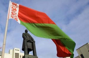 Беларусь запретила ввоз из Латвии рыбных консервов и ряда промышленных товаров