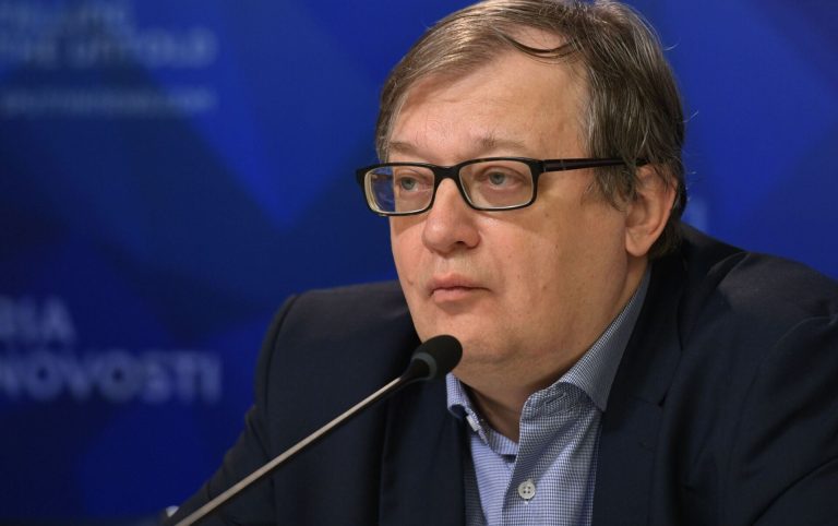 Визит Лаврова в Тегеран: Москва не обещает Ирану войну, но не хочет уступать регион Вашингтону