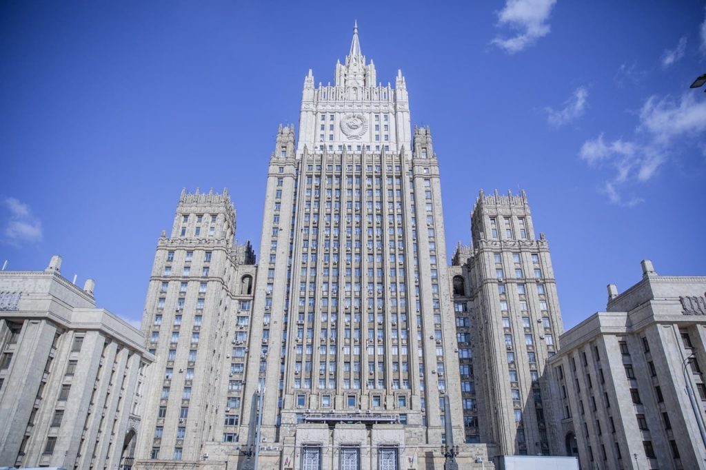МИД России: проекты в украинских лабораториях могут быть связаны с разработкой компонентов биологического оружия