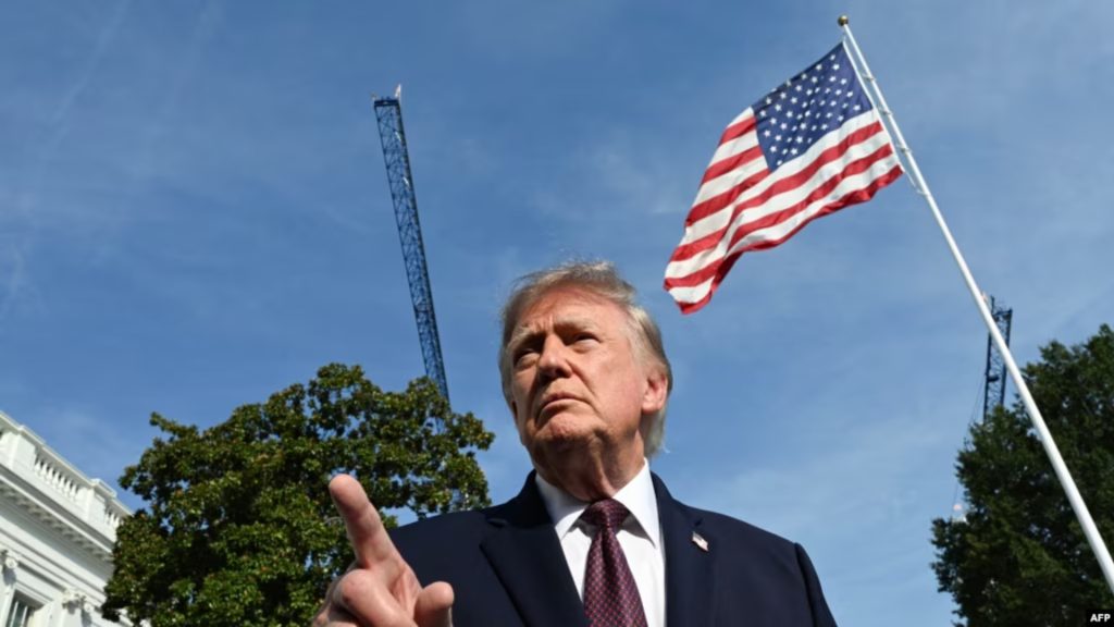 Трамп: Россия — великая держава, а Украина должна заключить сделку