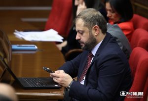 Папоян: выход Армении из ЕАЭС снизит экономический эффект лишь на 0,65%, а рост цен на газ может оказать влияние в несколько процентов