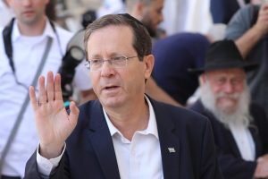 Президент Израиля пообещал сделать всё для предотвращения новых нападений на армянскую общину Иерусалима