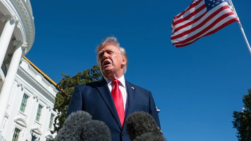 Трамп отрицает причастность к ограничениям работы Starlink в Украине