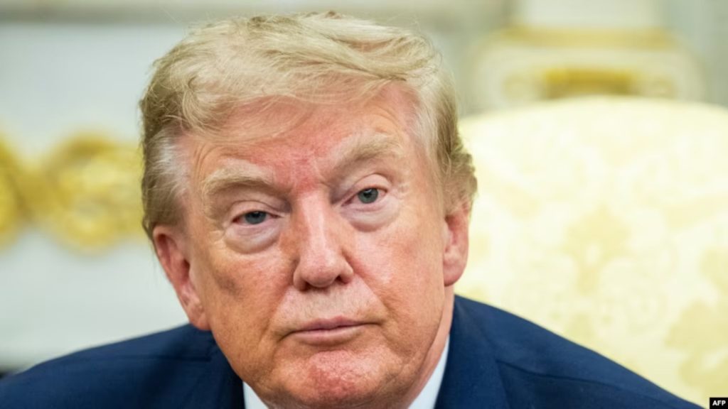 Трамп заявил, что ничего не знает о словах посла США об ударе по Ирану