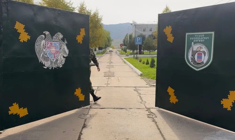 Студентам показали службу на границе Армении и Азербайджана и пункт «Баграташен»