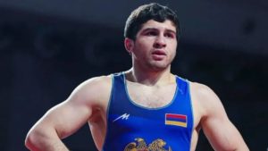 Малхас Амоян уступил представителю Казахстана в 1/8 финала чемпионата мира
