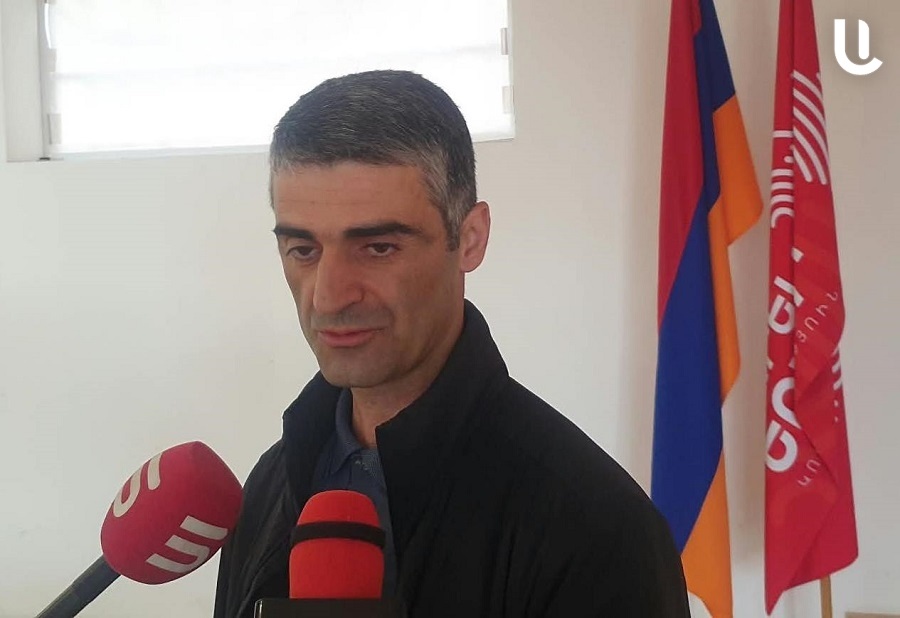 «Очередное шоу»: кандидат в мэры Артика отверг обвинения в подкупе избирателей