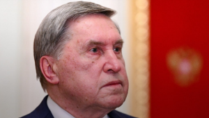 Ушаков: Россия пока не обсуждает участие представителя Европы в переговорах по Украине