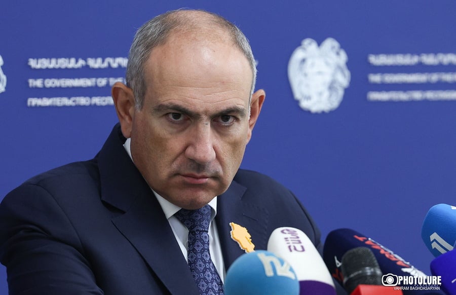 «Վաղը որ մեզնից զինվոր անցնի, բա մենք ո՞ւմ ենք տալու». Փաշինյան