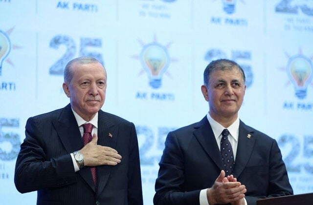 «Մայրս կհրաժարվի, կինը՝ կլքի». Իզմիրի քաղաքապետը միացավ Էրդողանի կուսակցությանը