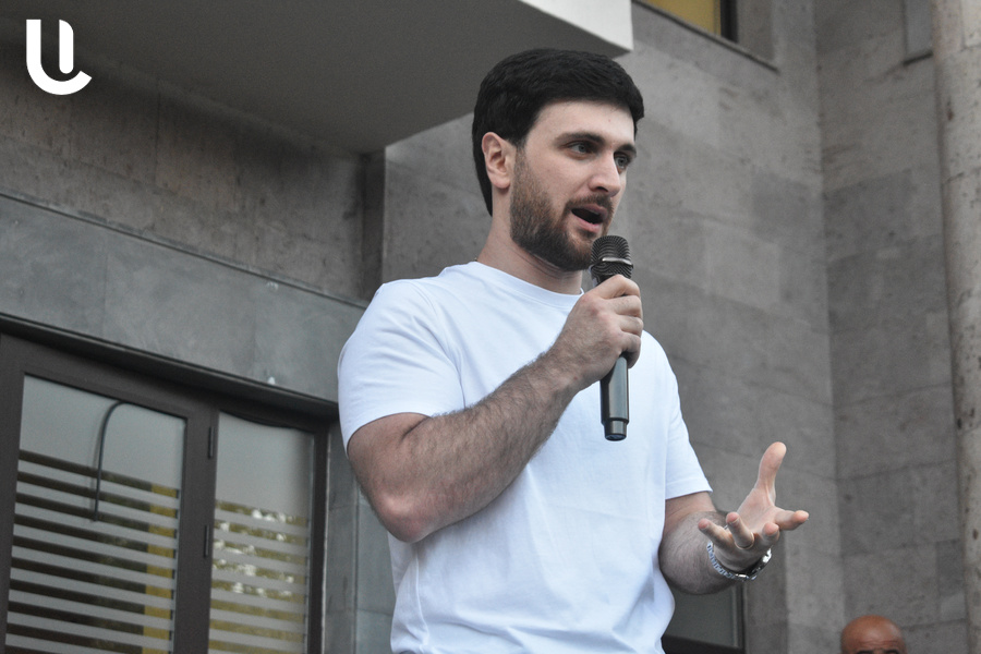 «Ուղղակի դադարեցրել են բնակարաններից օգտվելու իրավունքը»․ փաստաբան