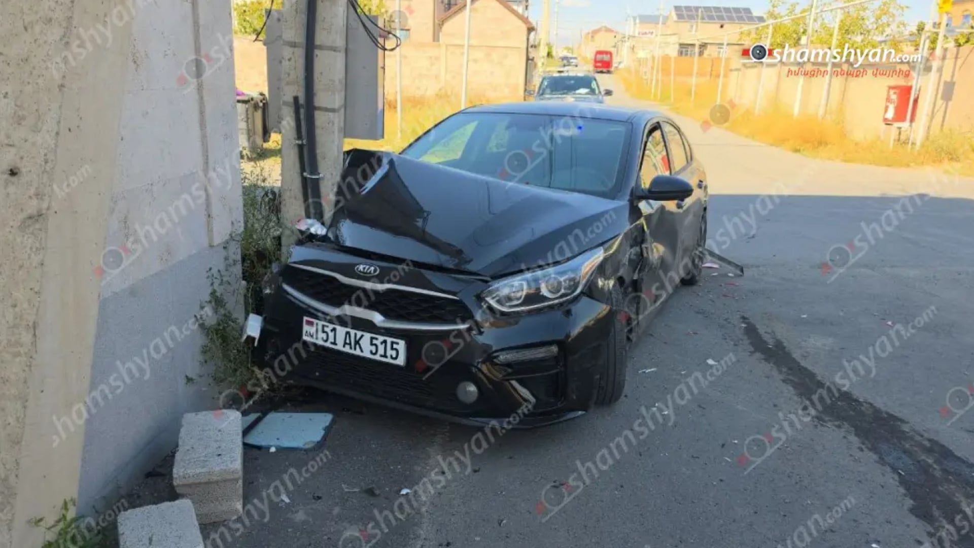 Զովունիում «Kia»-ն բախվել է բետոնե էլեկտրասյանը․ մեկ մարդ տեղափոխվել է Երևան