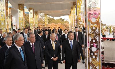 Փաշինյանն ԱՊՀ առաջնորդների հետ այցելել է Ավազայի ազգային մշակույթի և ուտեստների փառատոնը