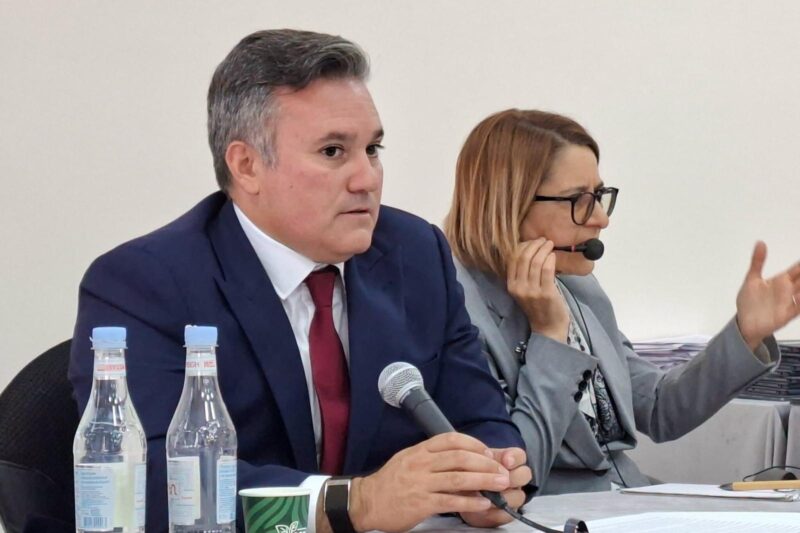 Էնդրյու Ջոնսոնը Մարտունիում վերահաստատել է Հայաստանի տարածքային ամբողջականության կարևորությունը