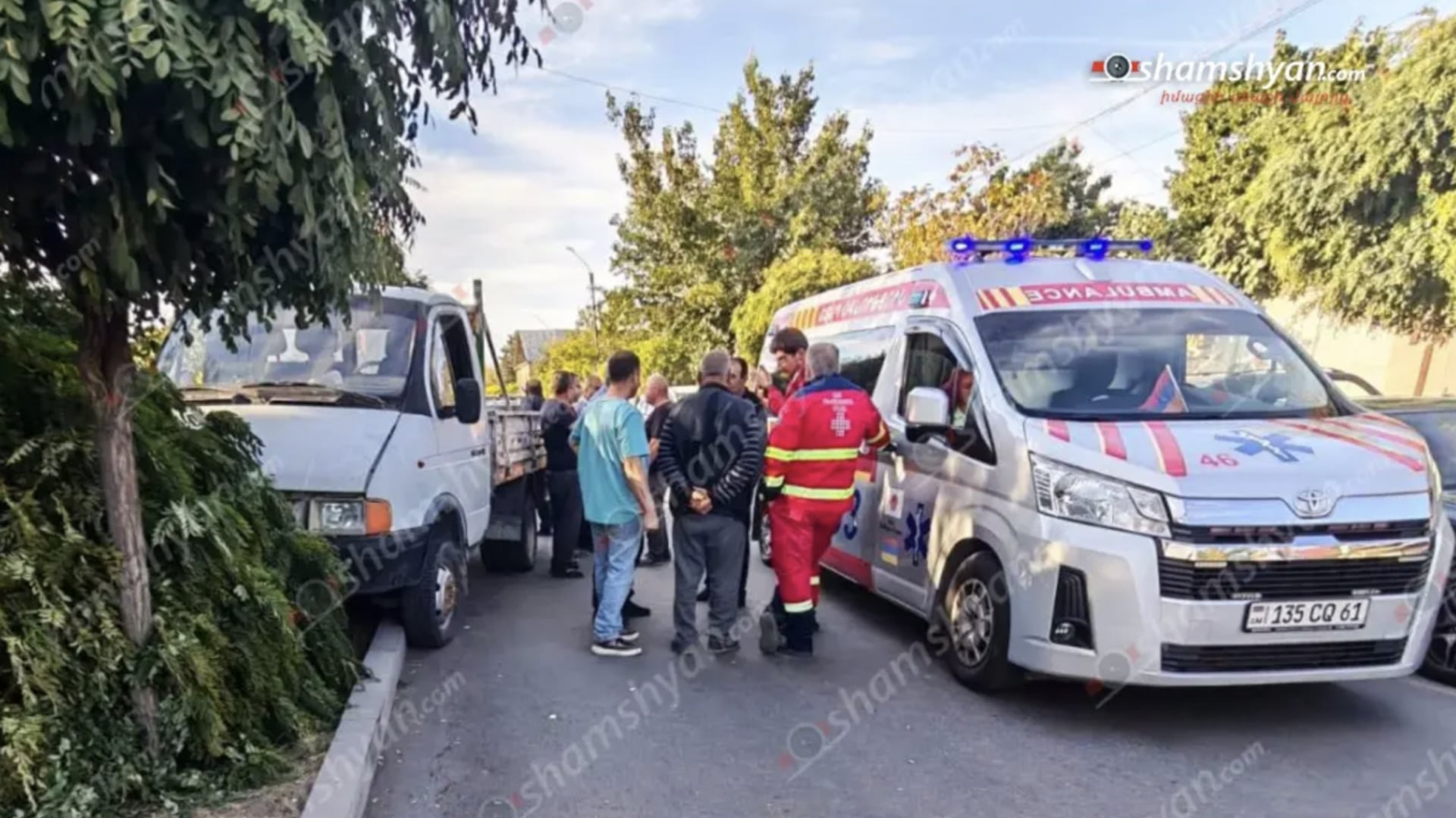 «Գազել»-ը բախվել է ծառին․ վարորդը մահացել է