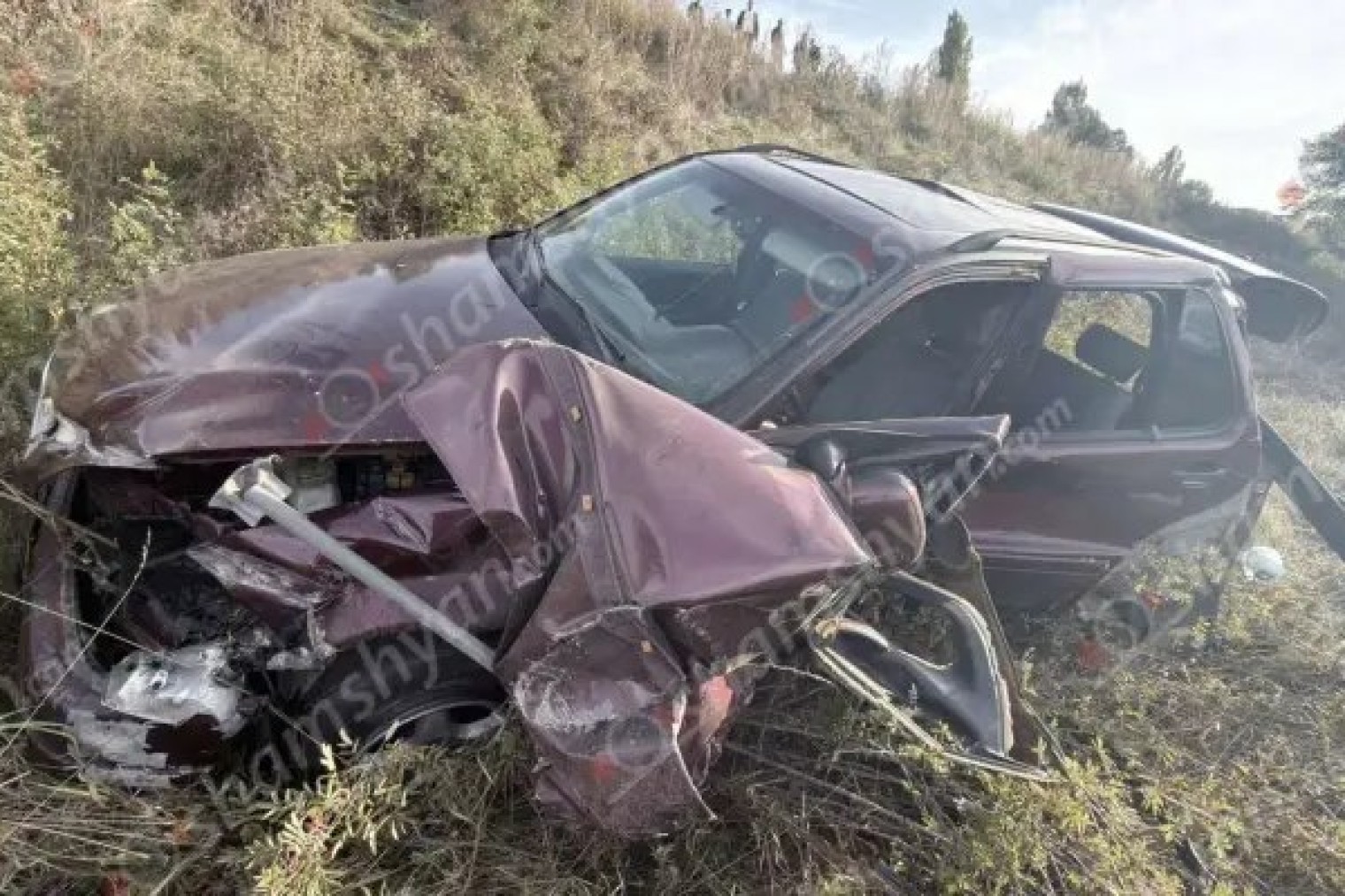 Սևան-Երևան ճանապարհին «Mercedes»-ը դուրս է եկել երթևեկելի գոտուց և շրջվել․ 4 վիրավոր