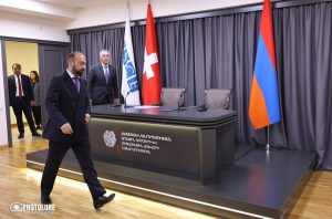 Мирзоян: граница с Турцией может открыться раньше, чем будет согласован новый спецпредставитель