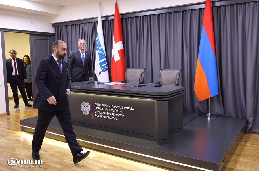 Мирзоян: граница с Турцией может открыться раньше, чем будет согласован новый спецпредставитель