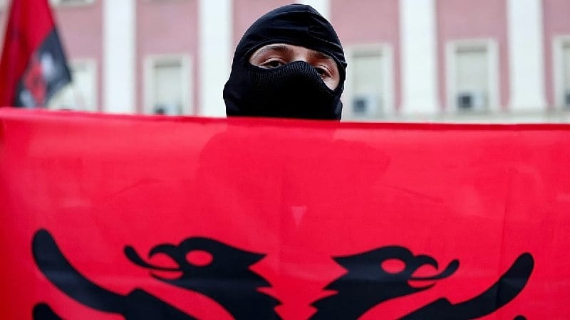 В Албании участников жестоких протестов могут оштрафовать на 5500 евро
