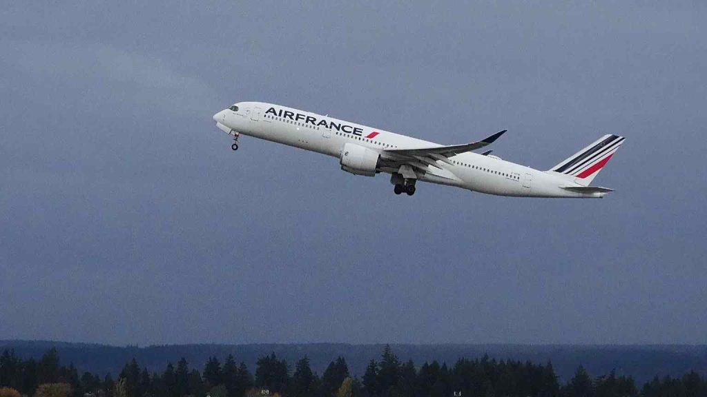 Air France продлила приостановку рейсов в Эр-Рияд до 12 декабря 2026 года