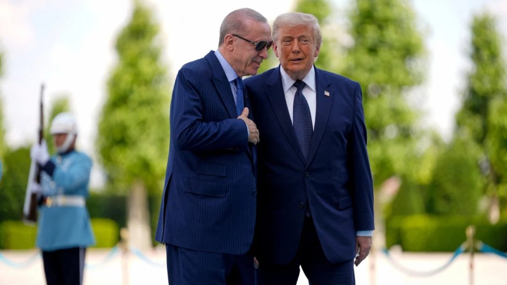 Трамп и Эрдоган обсудили возобновление переговоров между Россией и Украиной