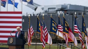 Пентагон может сократить предложенный Трампом рекордный военный бюджет на $400 млрд