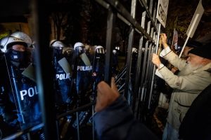 В Польше обострился конфликт вокруг Конституционного трибунала: Навроцкий прервал визит в Сенегал